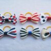 (100 pieces/lot) Cute Ribbon Pet Grooming Accessories Handmade Small Dog Cat Hair Bows With Elastic Rubber Band 121 Colors